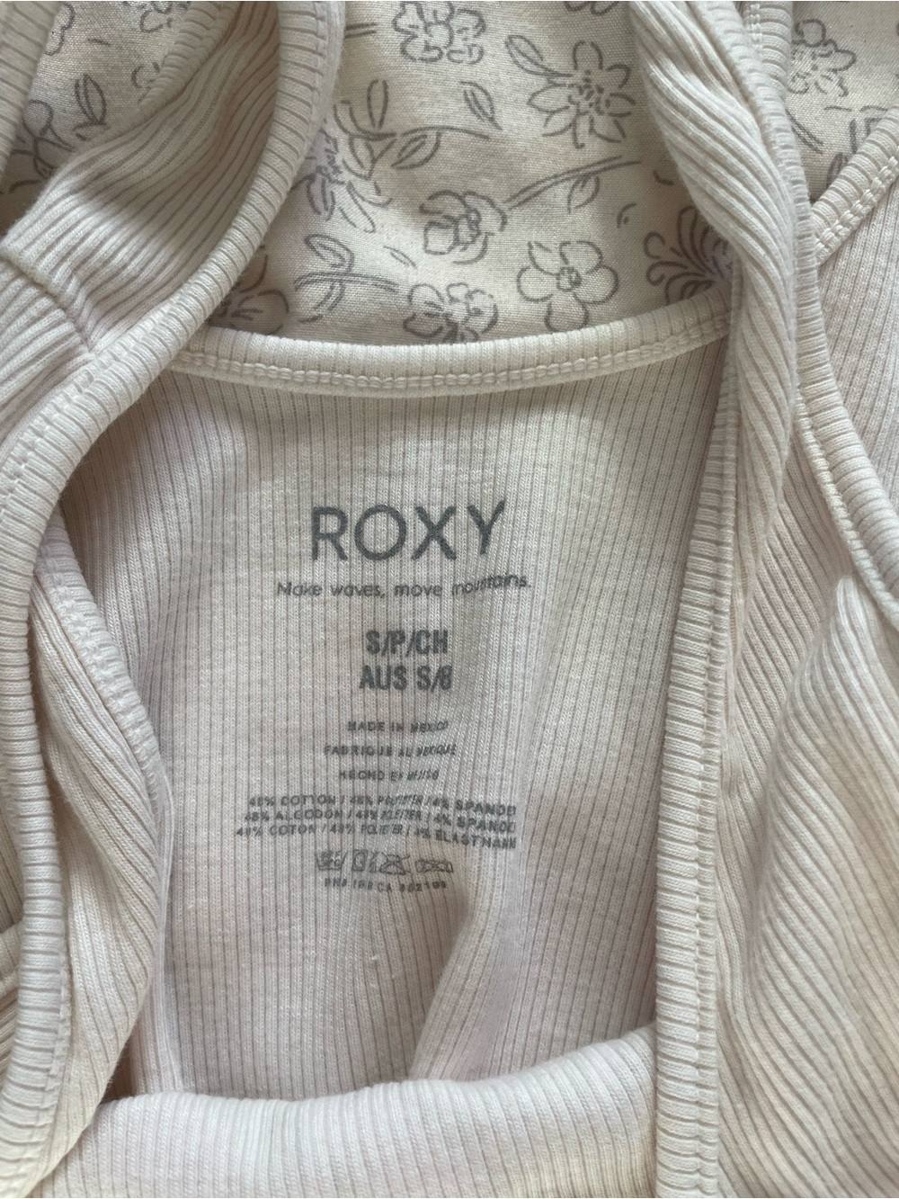 Cropped Roxy tank - Picture 2 of 2